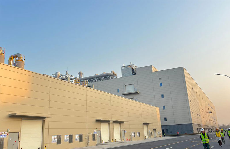 Lighting Up the Future: HEADSTREAM Supports the World’s Most Advanced LCD Manufacturing Base